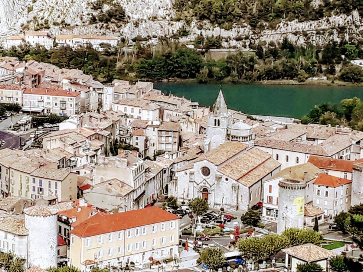 Les Mirabelles Chambres D'Hotes Sisteron Exteriér fotografie